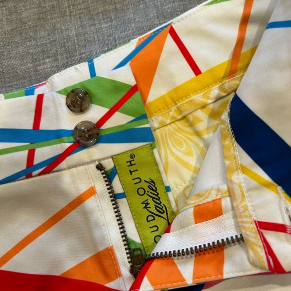 Loudmouth Stix White StretchTech Women’s Golf Shorts - Picture 2 of 7